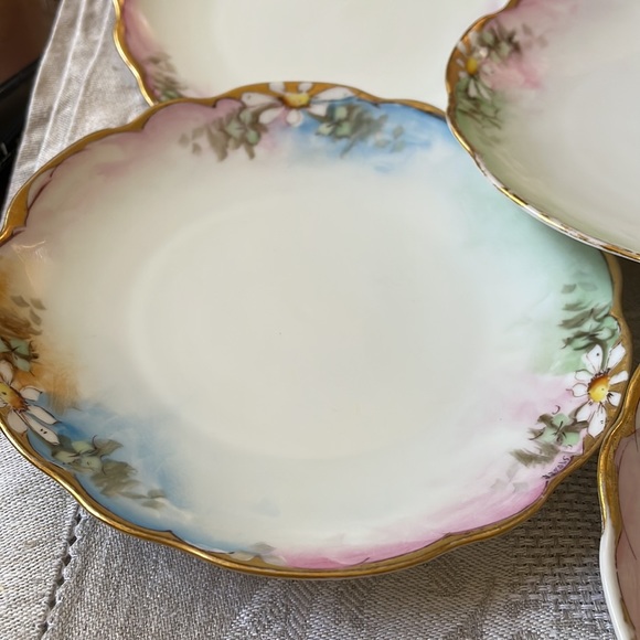 Antique lot of 6 Bavaria porcelain 6” plates gold rim floral design - Picture 4 of 12